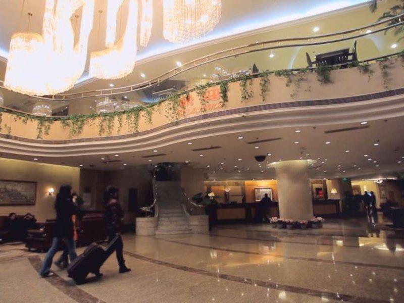 Vienna International Hotel Shanghai Hengshan Road エクステリア 写真