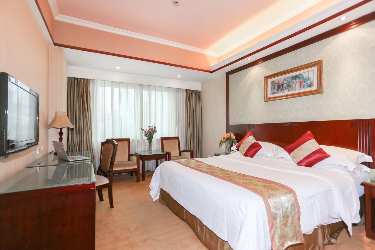 Vienna International Hotel Shanghai Hengshan Road エクステリア 写真
