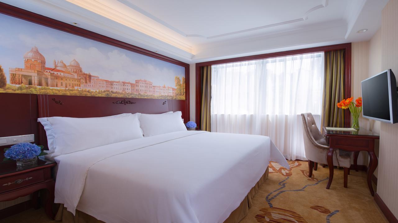 Vienna International Hotel Shanghai Hengshan Road エクステリア 写真